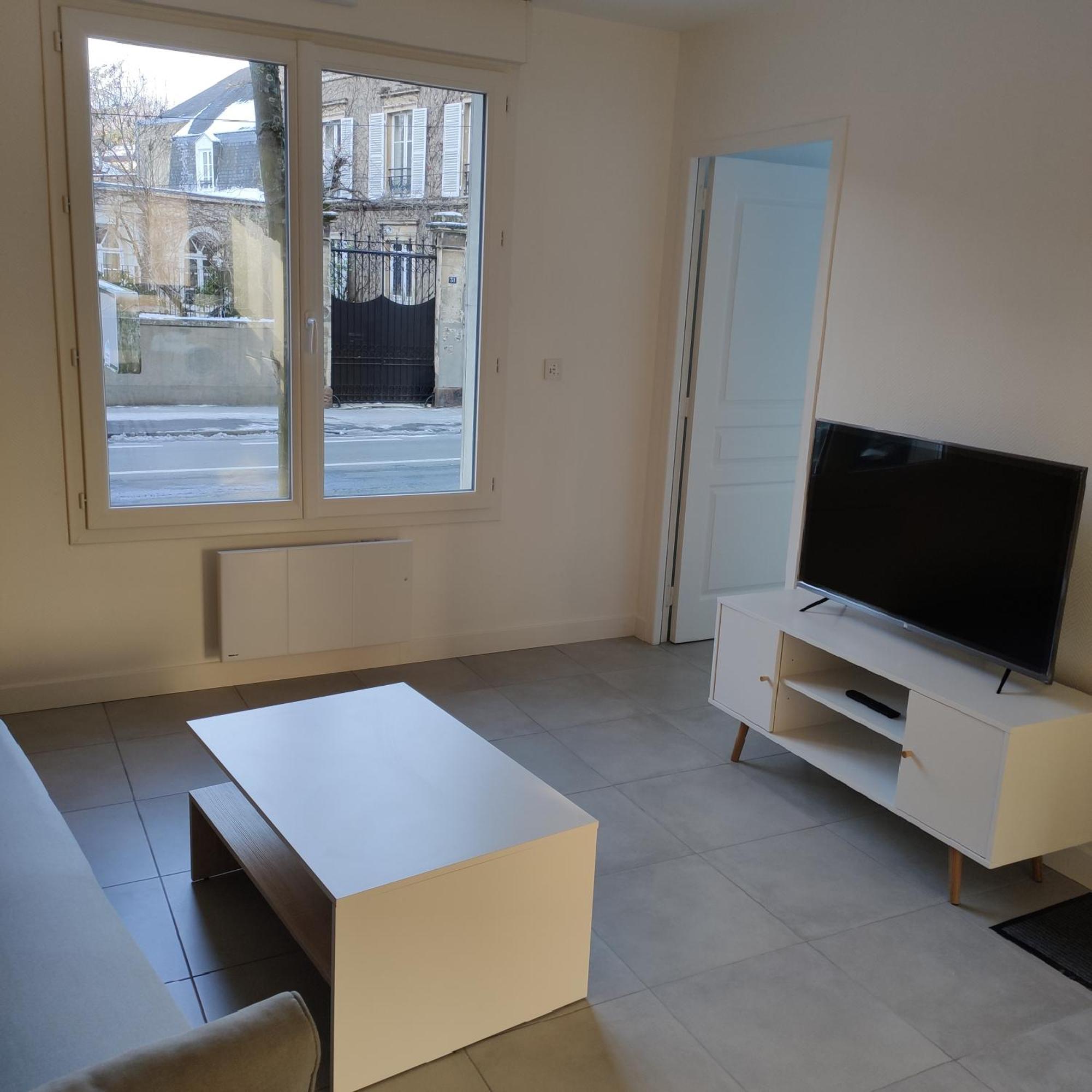 Apartment Cosy Avec Place De Parking Privee